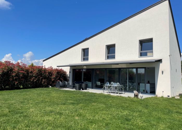 Charmante villa mitoyenne de 4.5 pièces
